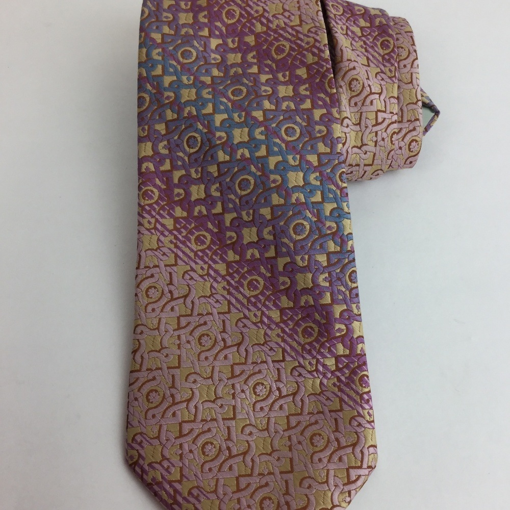 Wembley Tie Pink Purple
